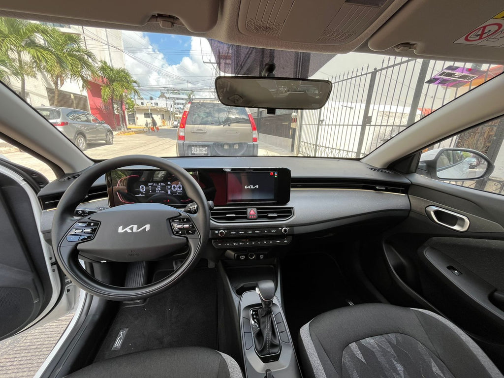 Kia K3 2026 automatic 1,6l