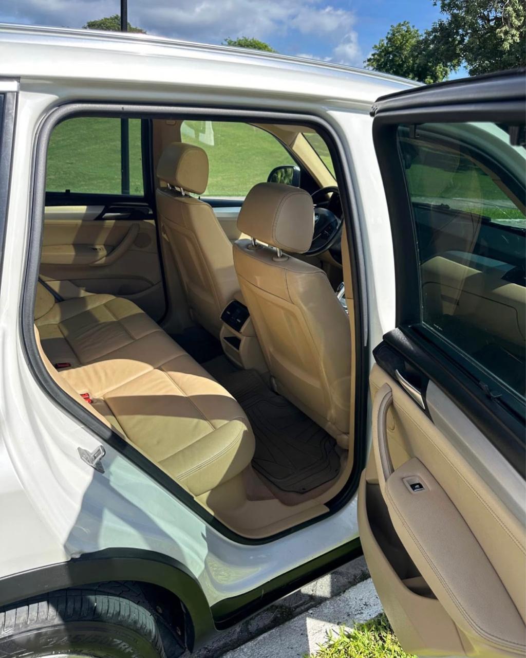 BMW X3 SUV automatic 2.0L